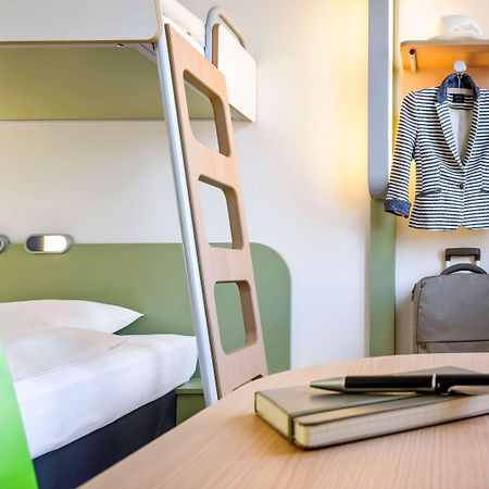 Ibis Budget Bilbao バラカルド エクステリア 写真