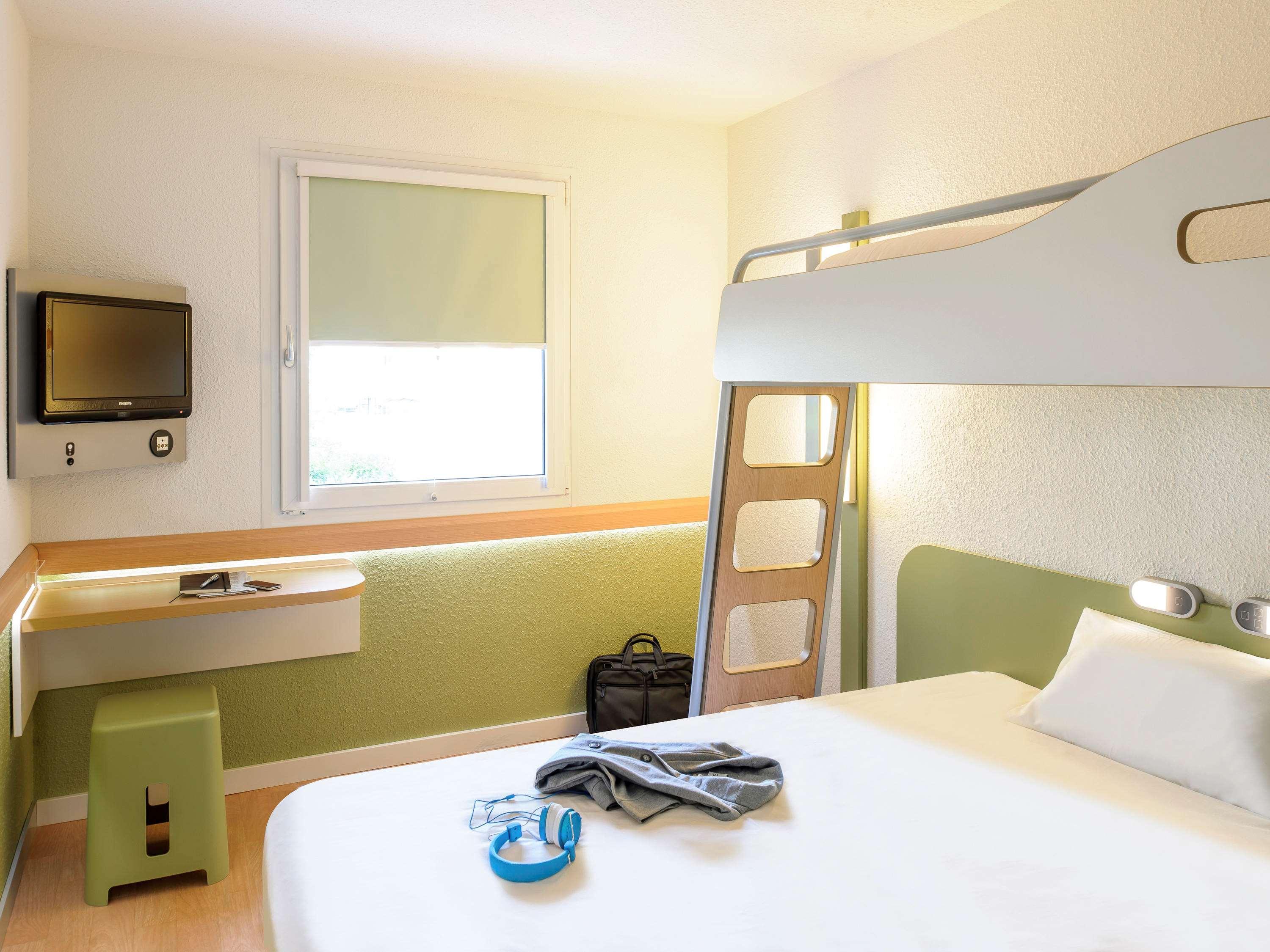Ibis Budget Bilbao バラカルド エクステリア 写真