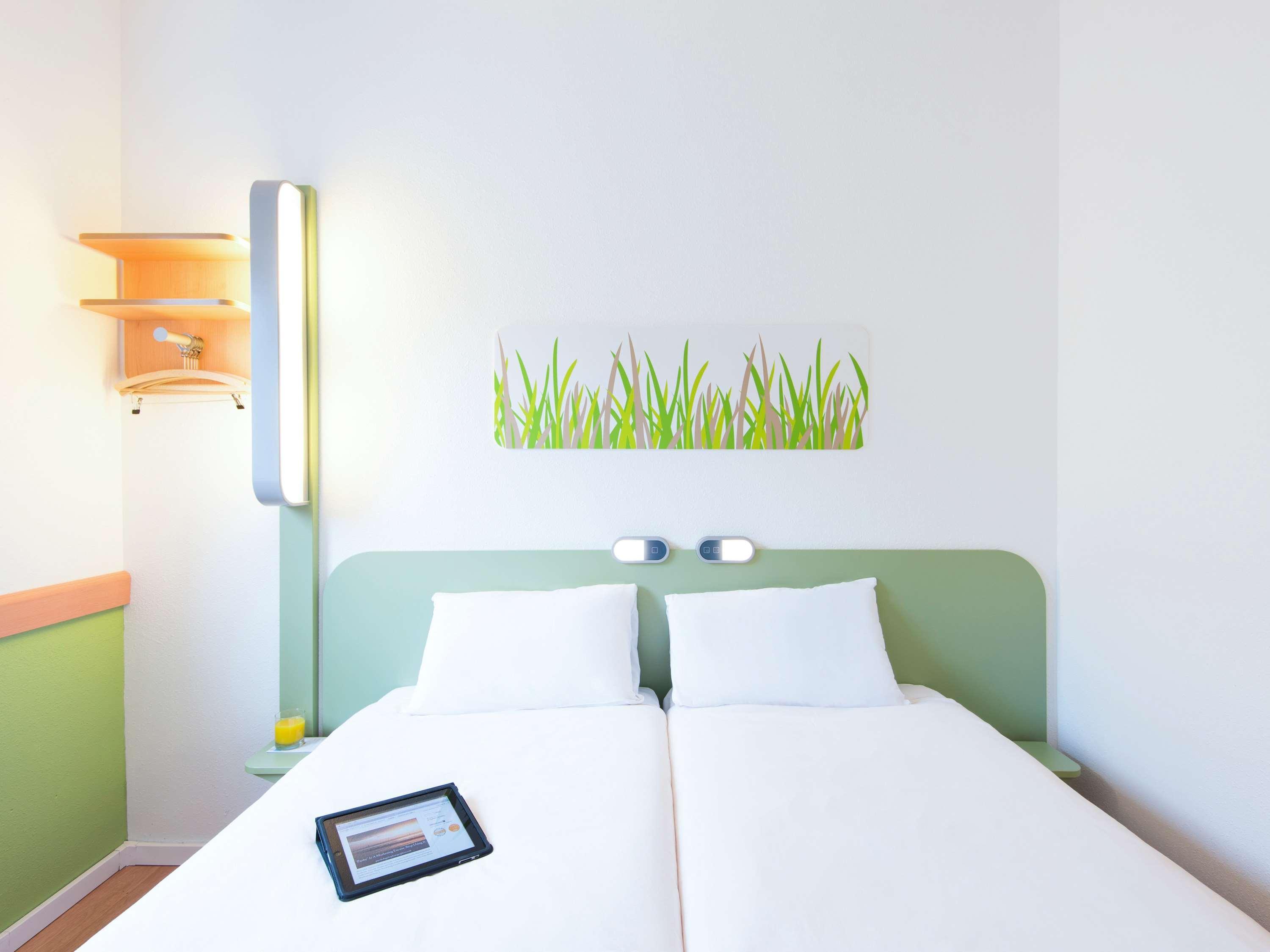 Ibis Budget Bilbao バラカルド エクステリア 写真