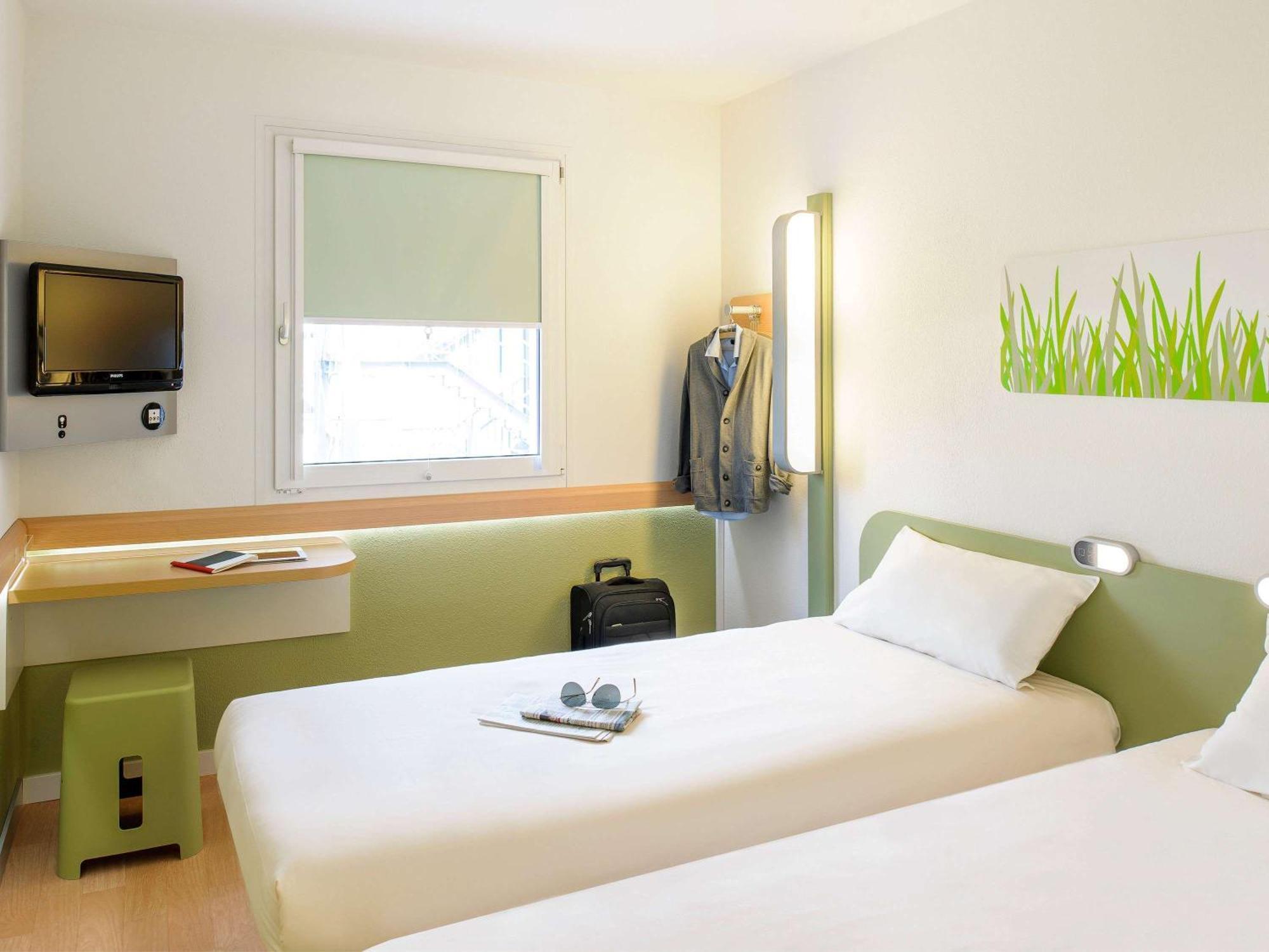 Ibis Budget Bilbao バラカルド エクステリア 写真