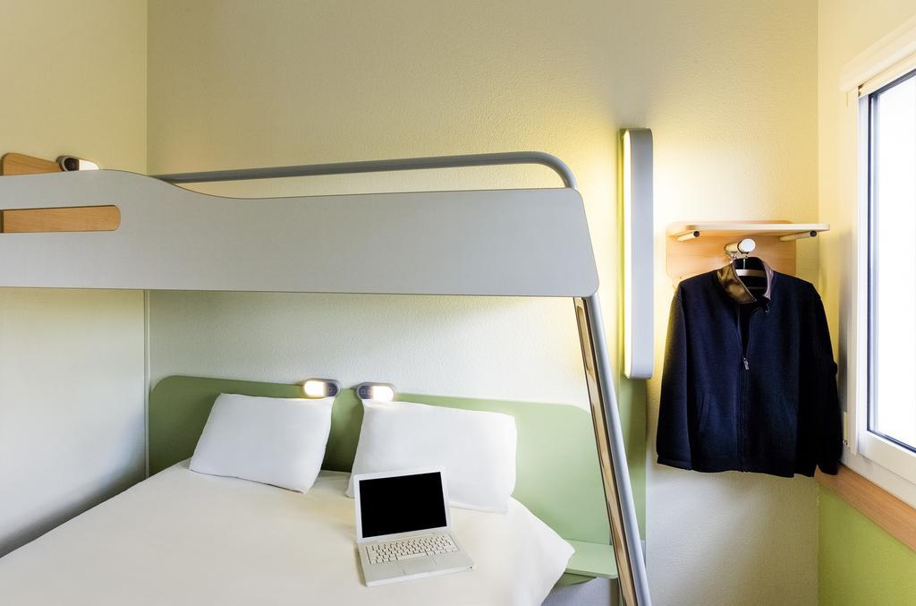 Ibis Budget Bilbao バラカルド 部屋 写真